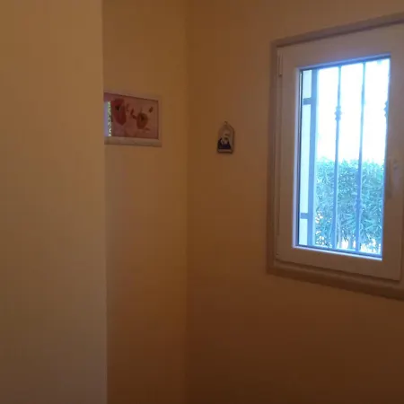 Antorena *